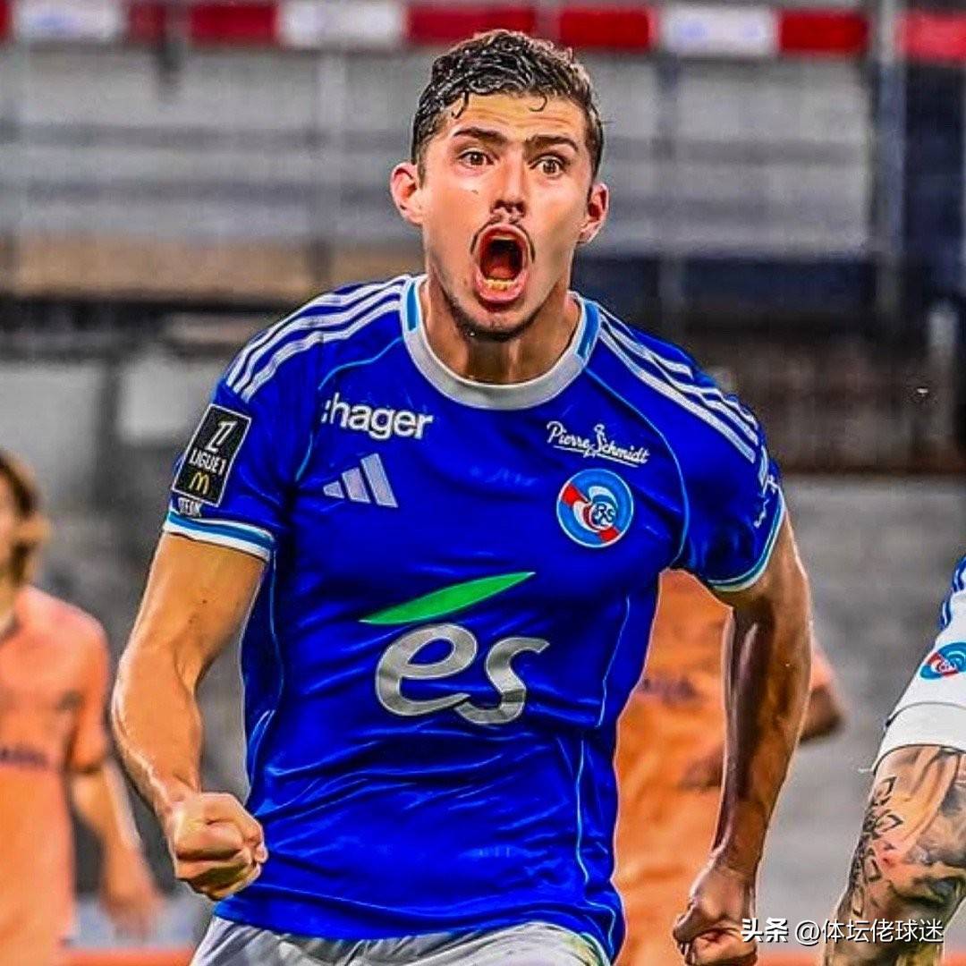 倒钩绝平+11场8球！23岁阿根廷神锋逆袭，从韧带撕裂到法甲射手王